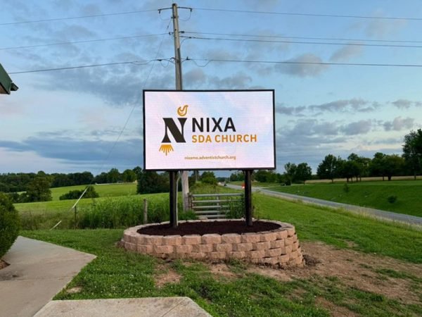 American Outdoor Double-sided P2.5 LED Screen